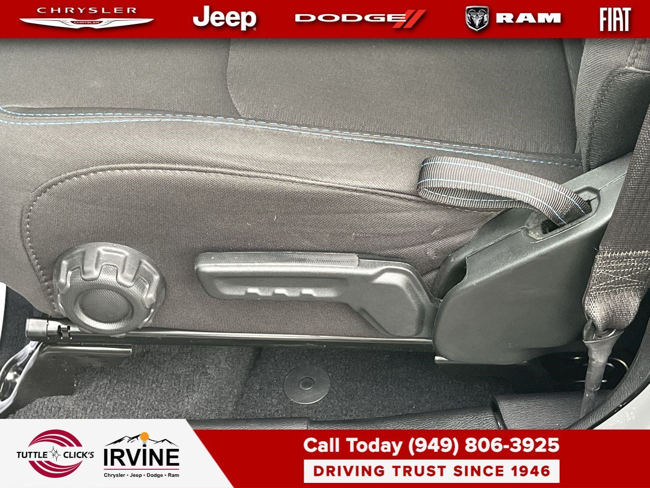 Used 2023 Sting-Gray Clearcoat Jeep Rubicon image 27