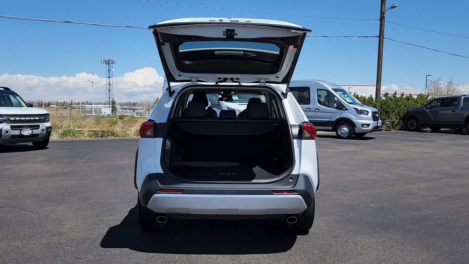 Used 2024 Ice Cap Toyota Adventure image 18