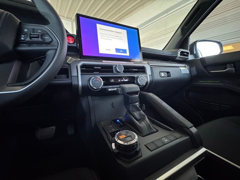 2025 Toyota Tacoma TRD Off Road - Photo 24