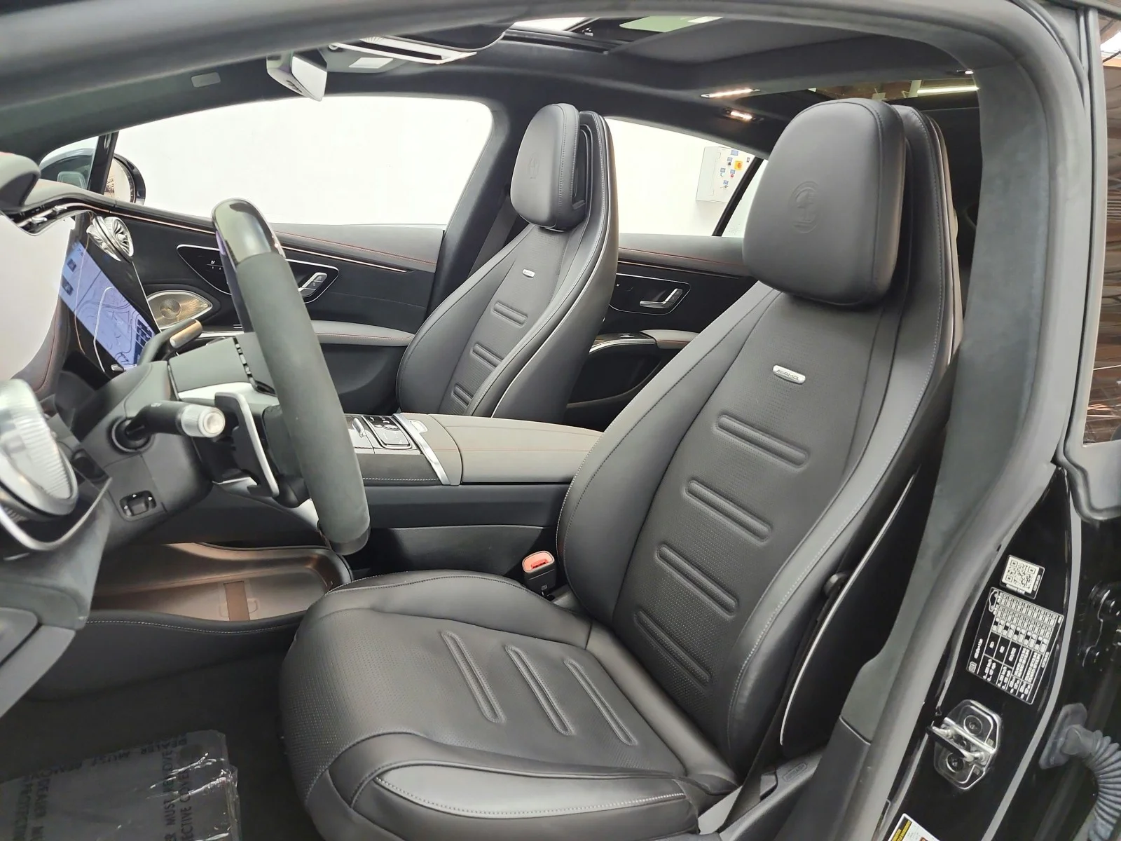 Used 2023 Obsidian Black Metallic Mercedes-Benz AMG® EQS 4MATIC+ Sedan image 10