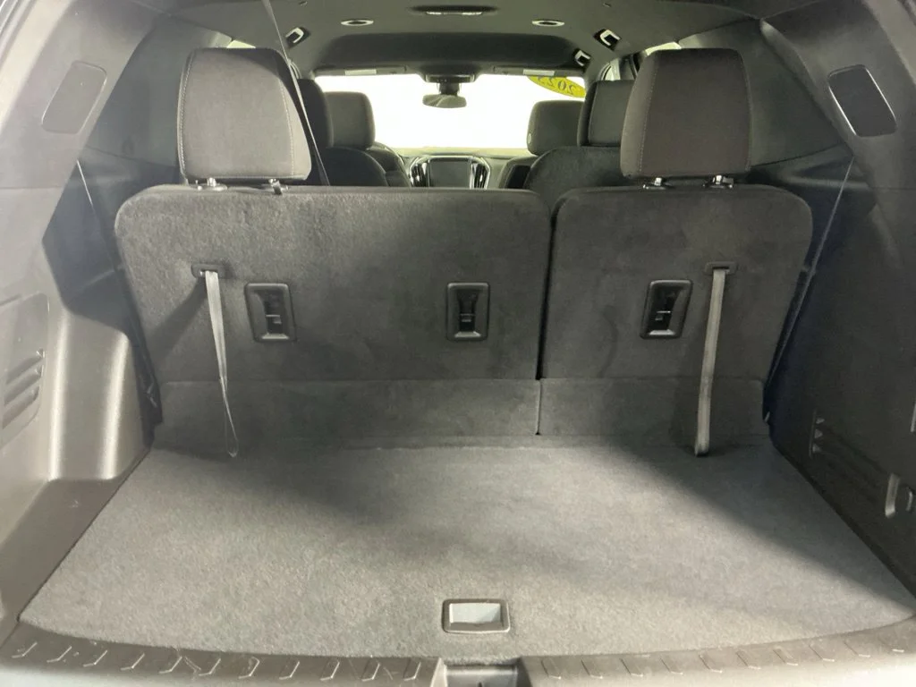 Used 2023 White Chevrolet LT image 16