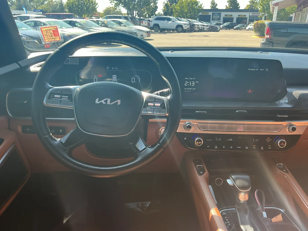 Used 2025 Midnight Lake Blue Kia EX X-Line image 9