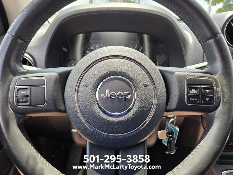 Used 2013 Bright Silver Metallic JEEP FWD 4DR LATITUDE image 21