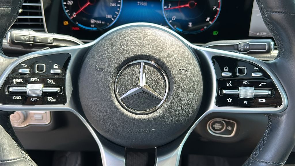Used 2022 White Mercedes-Benz GLE 350 image 11