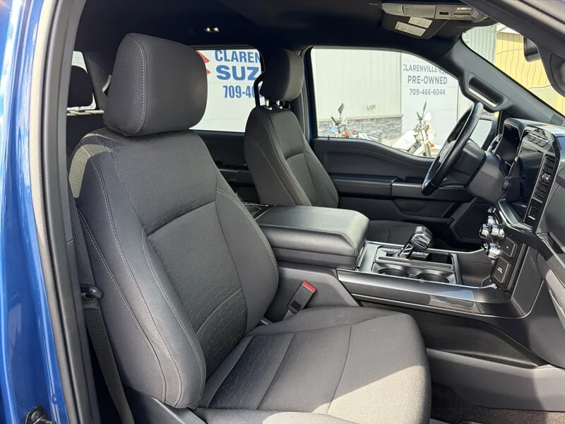 Used 2022 Blue Ford XLT image 6