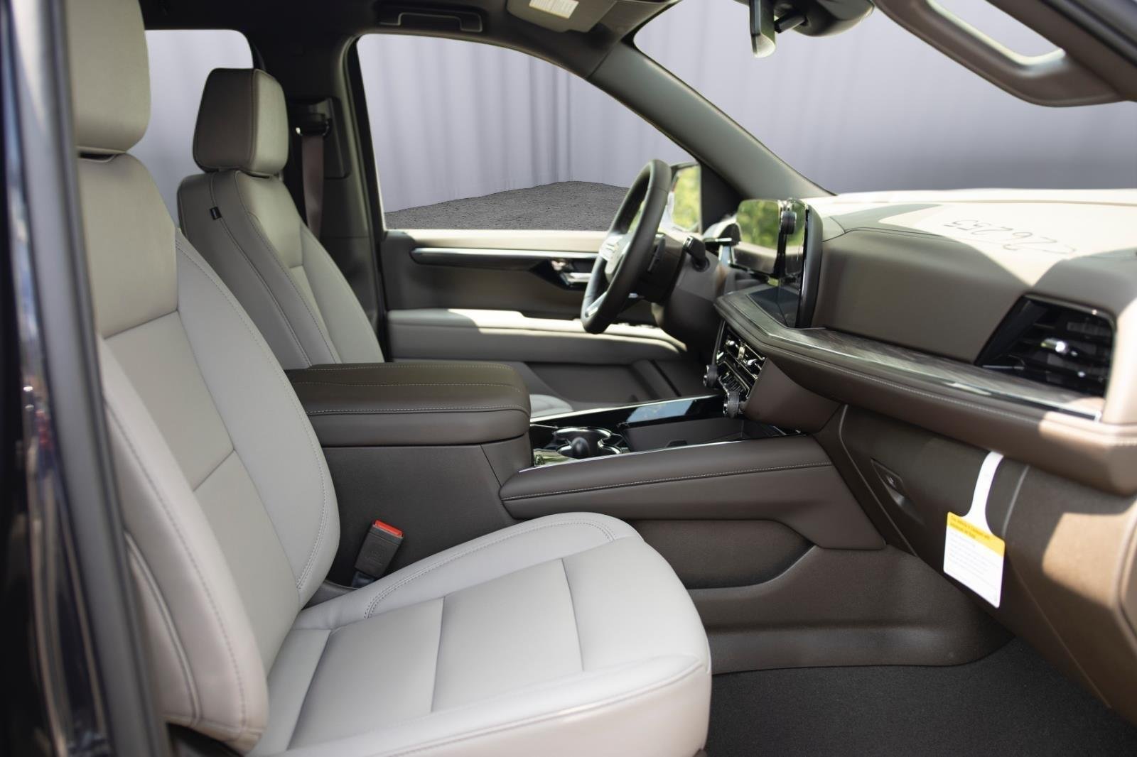 2026 Chevrolet Tahoe LT - Photo 24