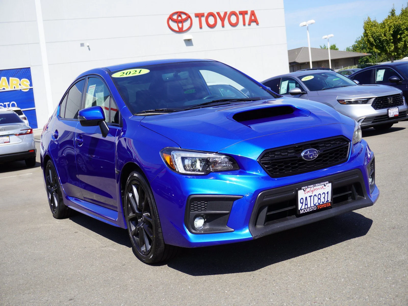 Used 2021 WR Blue Pearl Subaru Limited image 1