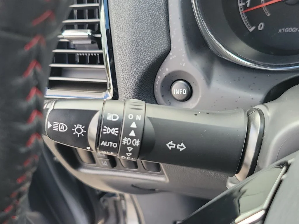 Used 2024 Gray Mitsubishi 2.0 Trail Edition image 31