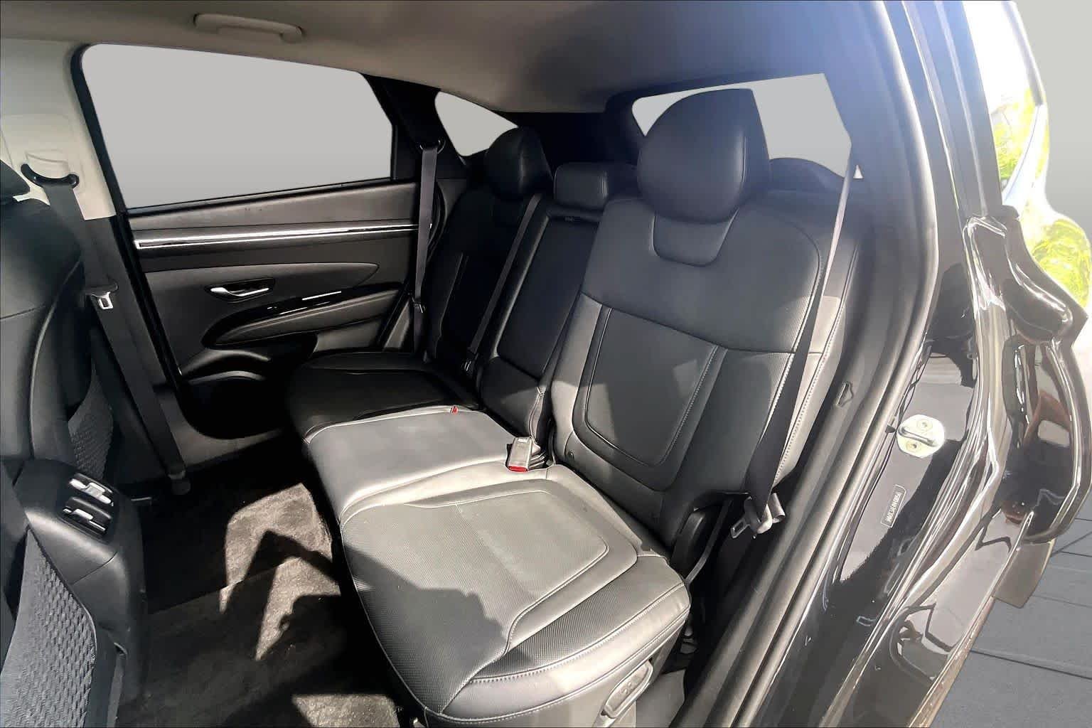 Used 2022 Phantom Black Hyundai SEL image 20