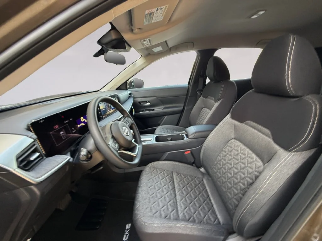 New 2027 Brown Nissan SV image 10