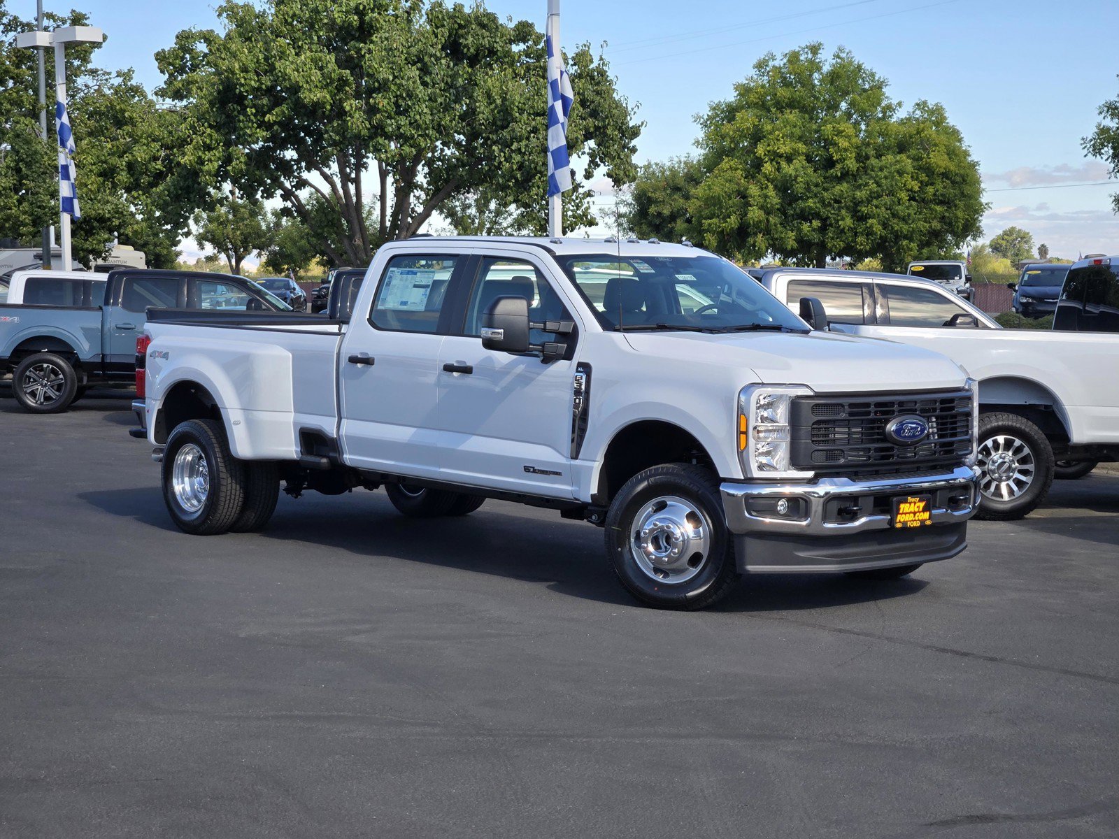 New 2026 Oxford White Ford F-350® XL image 1