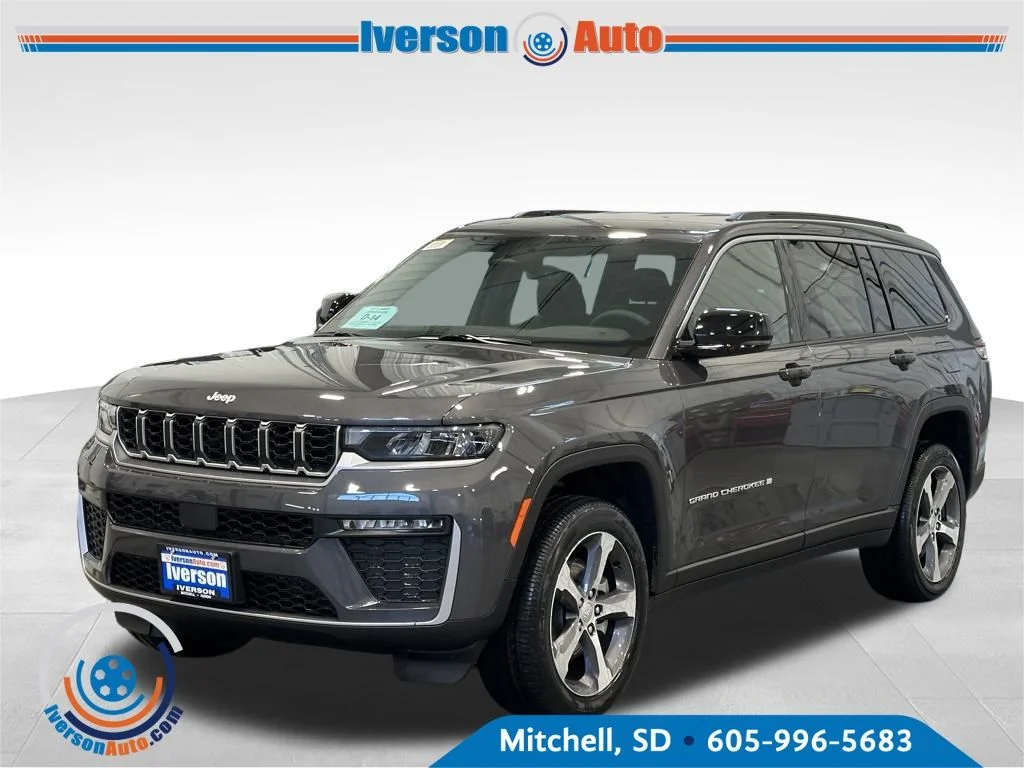 New 2026 Gray Jeep Limited image 3