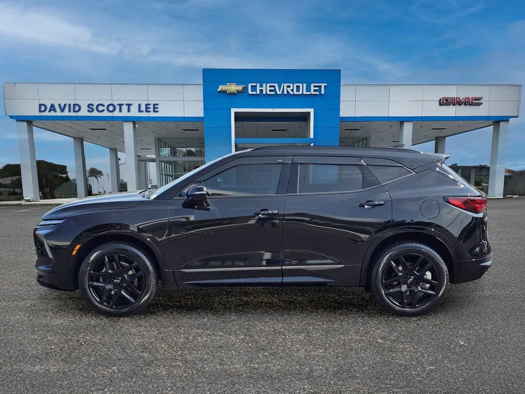 Used 2024 Black Chevrolet RS image 13