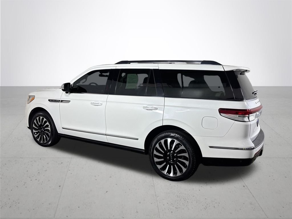 Used 2023 White Metallic Lincoln Black Label image 8