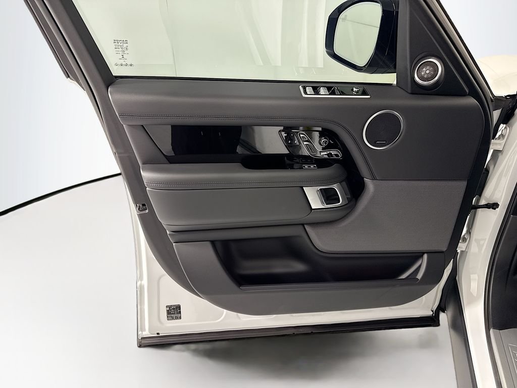 Certified Used 2022 Fuji White Land Rover Westminster image 25