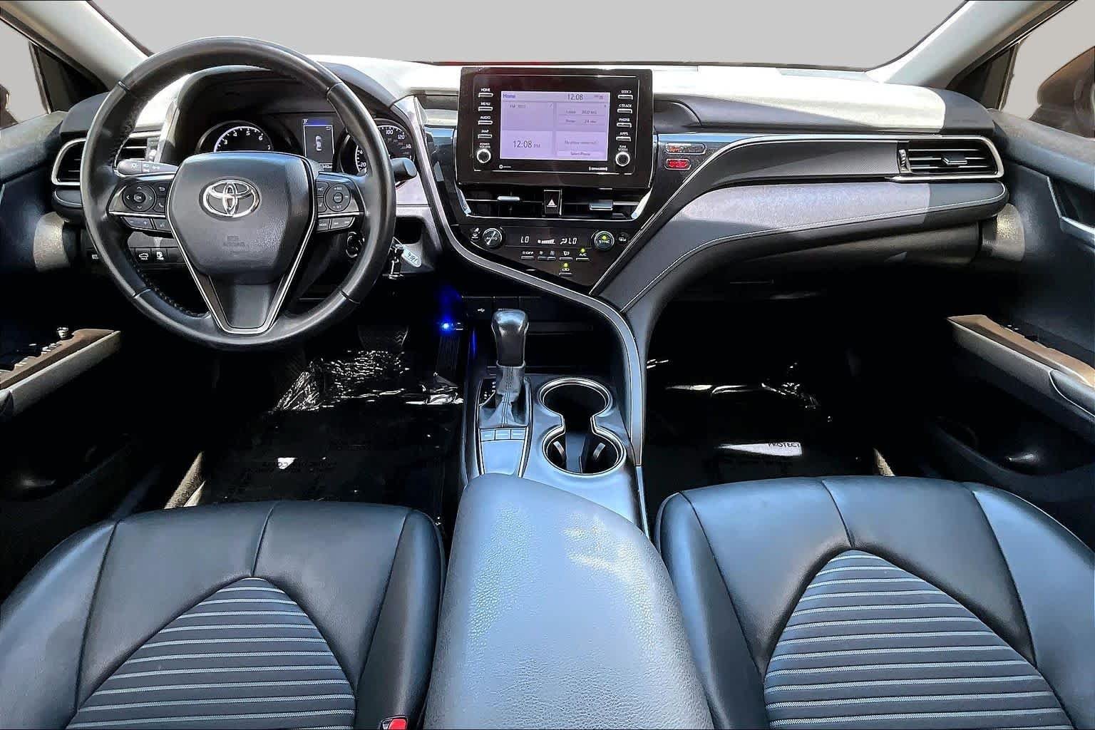 Used 2022 Midnight Black Metallic Toyota SE image 14