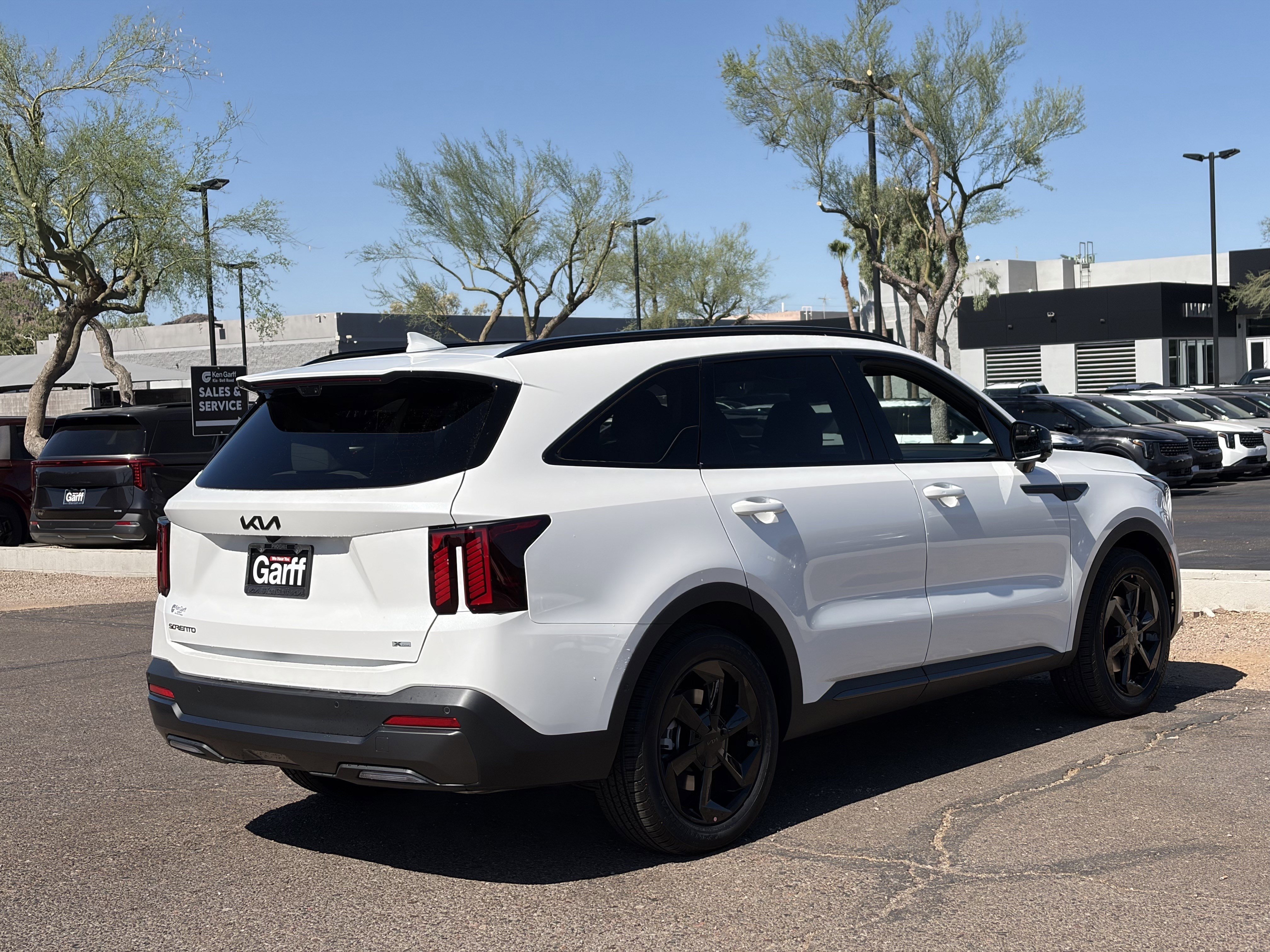 New 2026 Snow White Pearl Kia X-Line SX Prestige AWD image 4