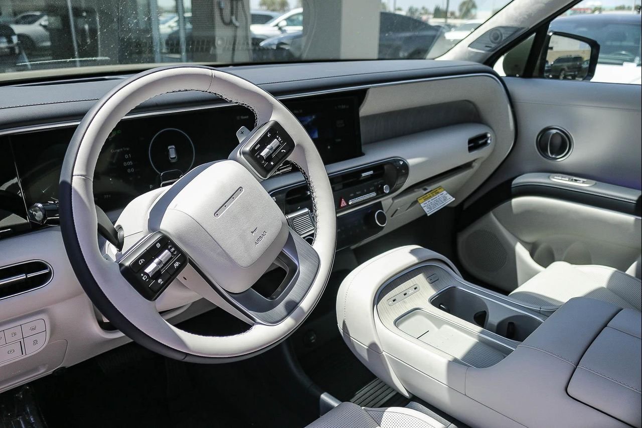 New 2026 Silver Hyundai Calligraphy image 25
