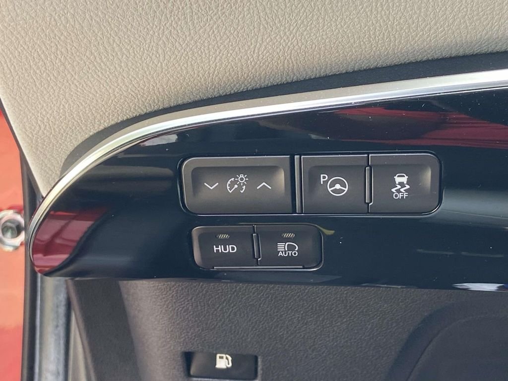 Used 2019 Red Toyota Limited image 27