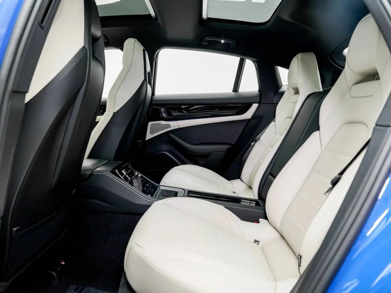 New 2026 Lugano Blue Porsche 4 image 29