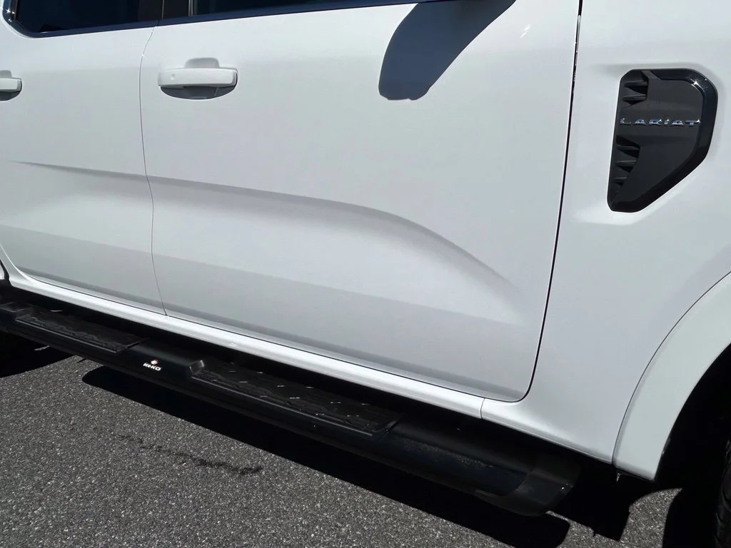 Certified Used 2025 Oxford White Ford Lariat image 39