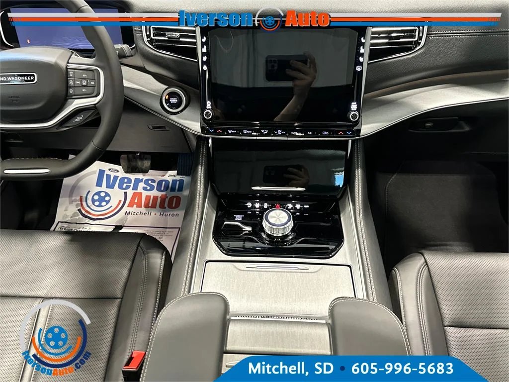 New 2026 Steel Blue Exterior Paint Jeep Limited Altitude image 29