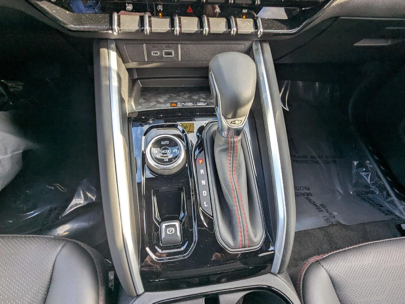 New 2026 Sterling Gray Metallic Chevrolet Z71 image 25