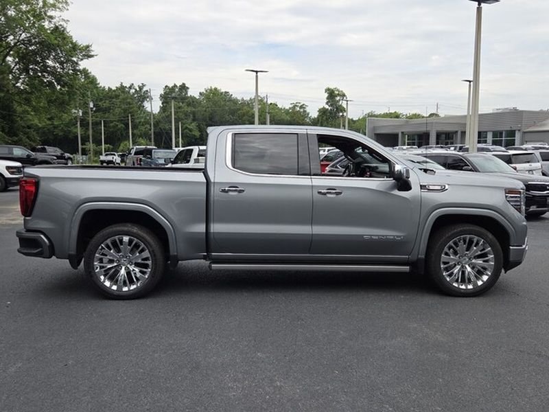 Used 2023 Sterling GMC Denali image 15