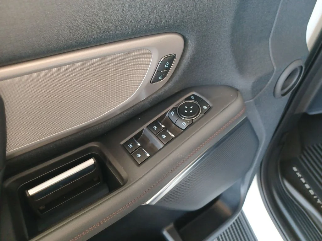 2025 Ford Expedition Active - Photo 9