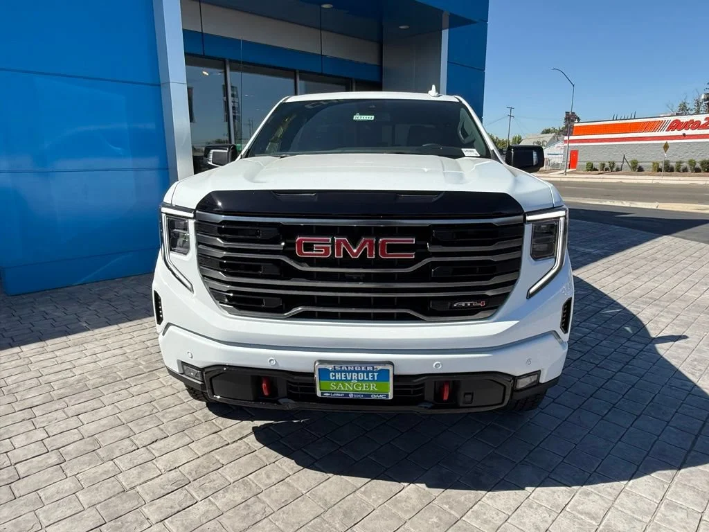 New 2026 Summit White GMC AT4 image 3