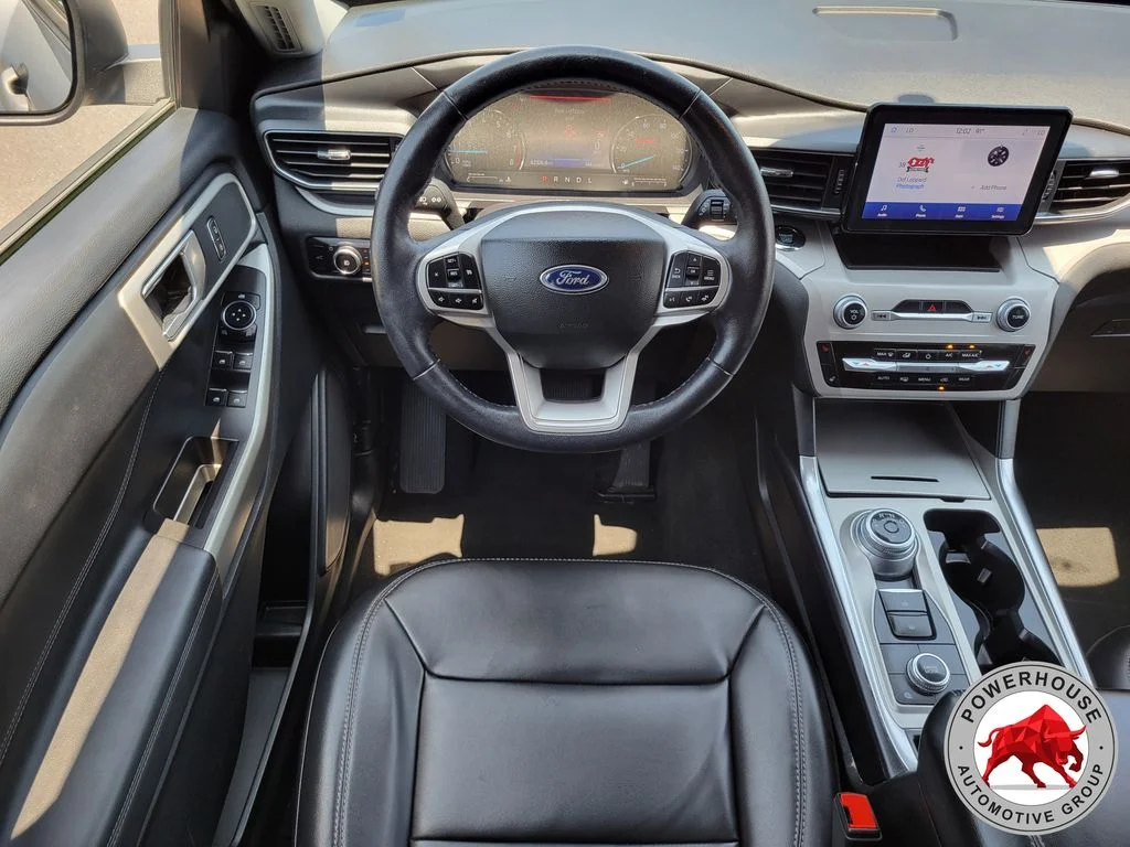 Used 2023 Silver Ford XLT image 19