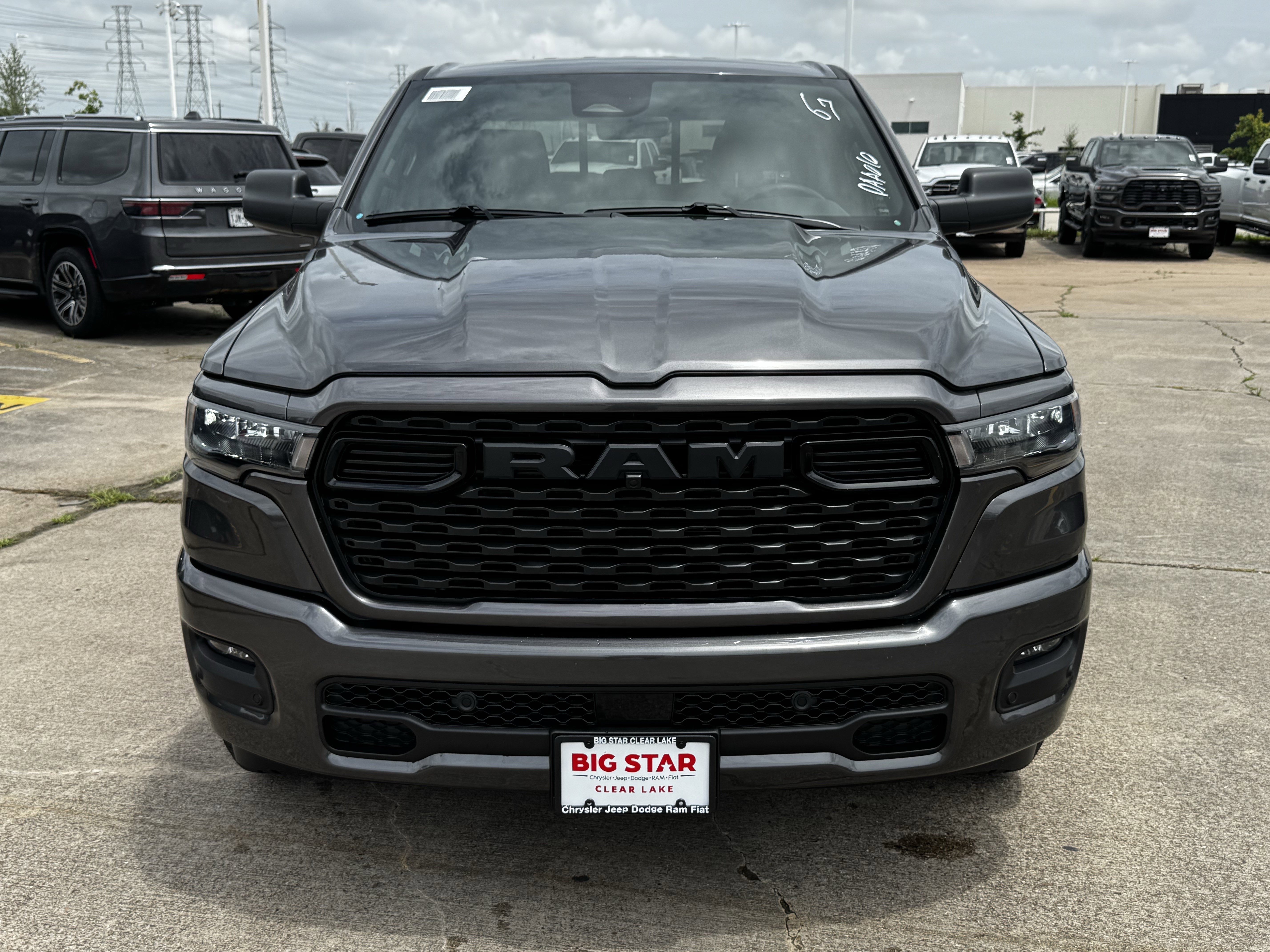 New 2026 Granite Crystal Metallic Clear-Coat Exterior Paint RAM Express image 3