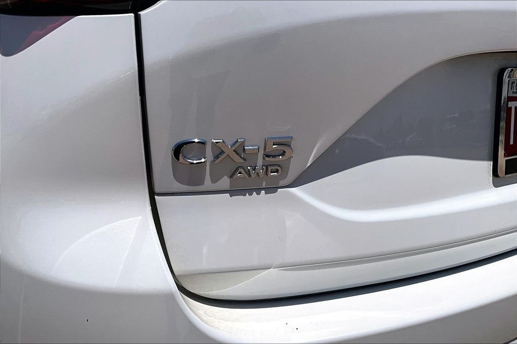 Used 2025 White Mazda 2.5 S Preferred Package image 30