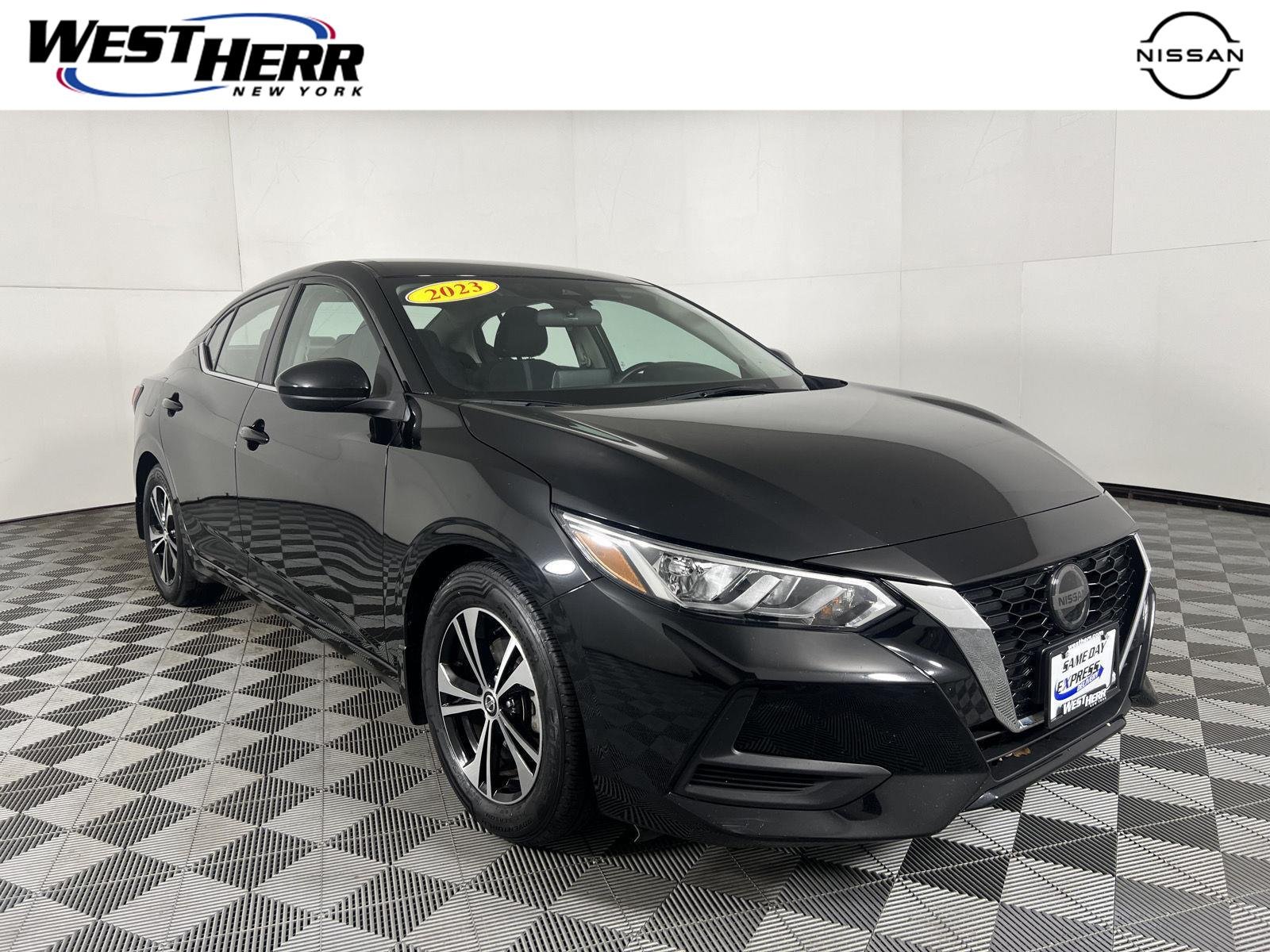 2023 Nissan Sentra SV CVT's photo
