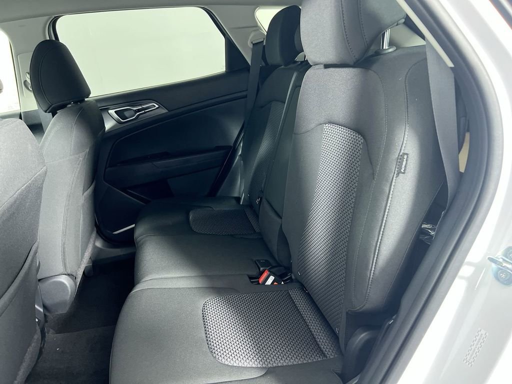 New 2026 Glacial White Pearl Kia LX image 28