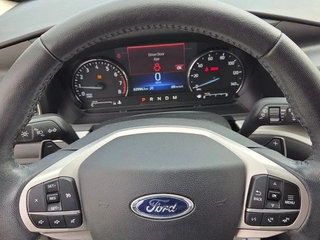 Used 2020 White Ford XLT image 22