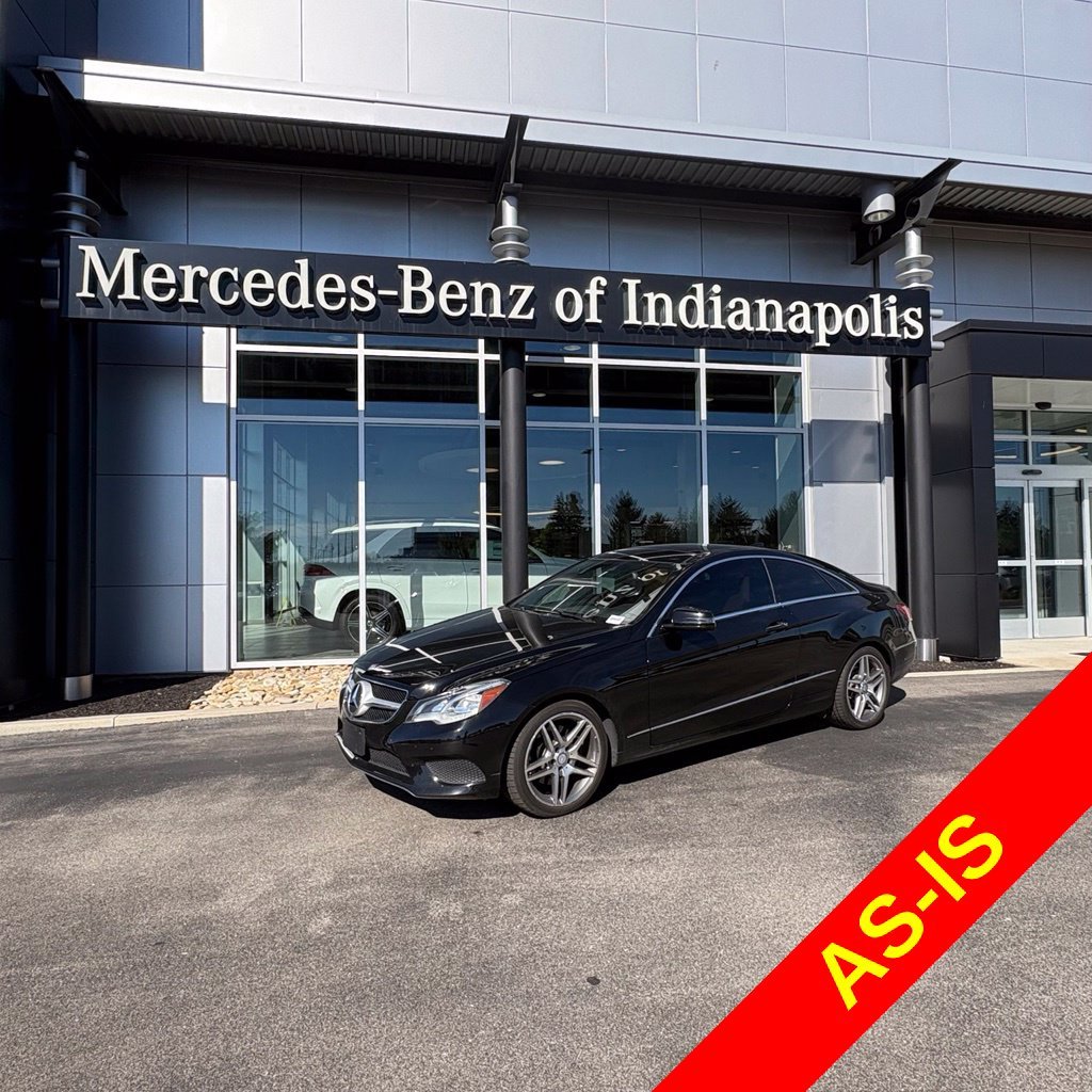 Used 2015 Black Mercedes-Benz E 400 image 1
