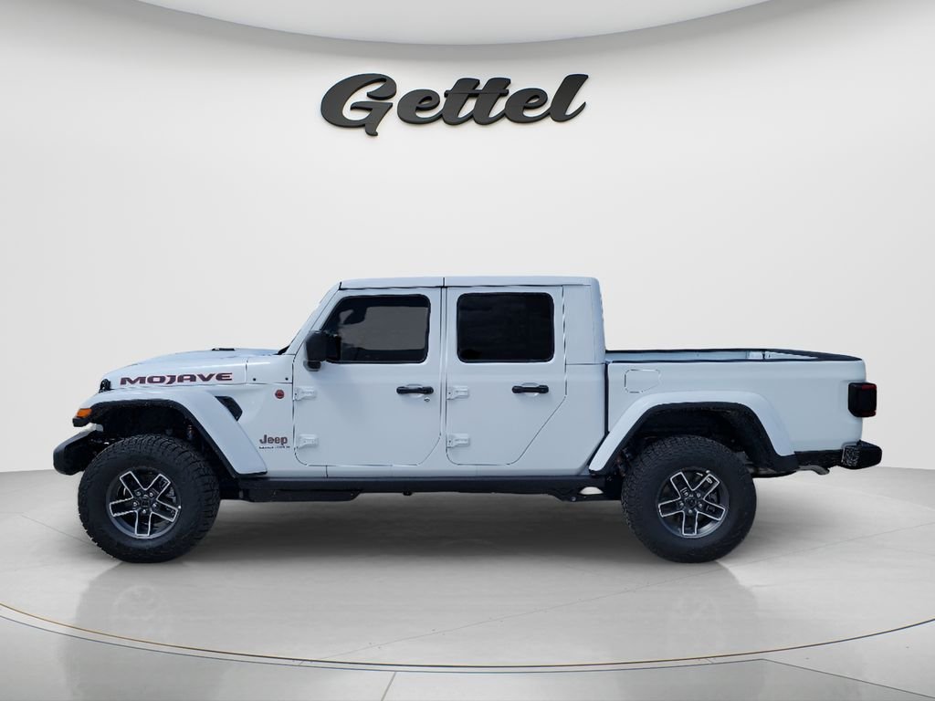 New 2026 Bright White Clear-Coat Exterior Paint Jeep Mojave image 8