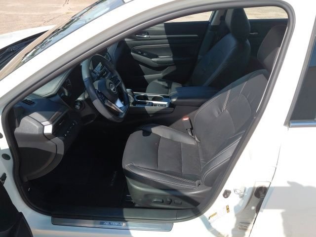 Used 2023 Pearl White Nissan 2.5 SL image 27