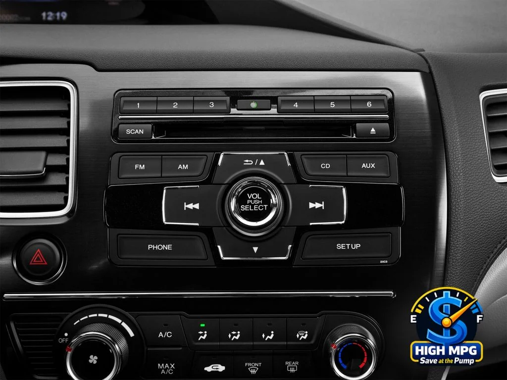 Used 2013 Silver Honda LX image 28