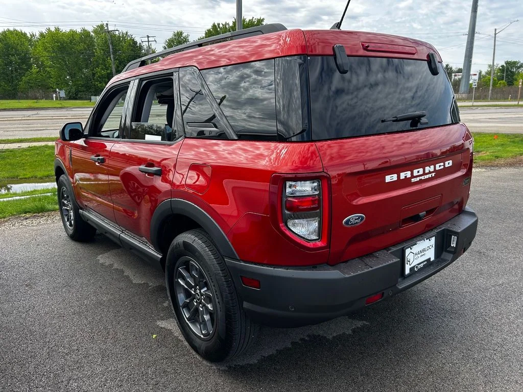 Used 2024 Red Ford Big Bend image 5