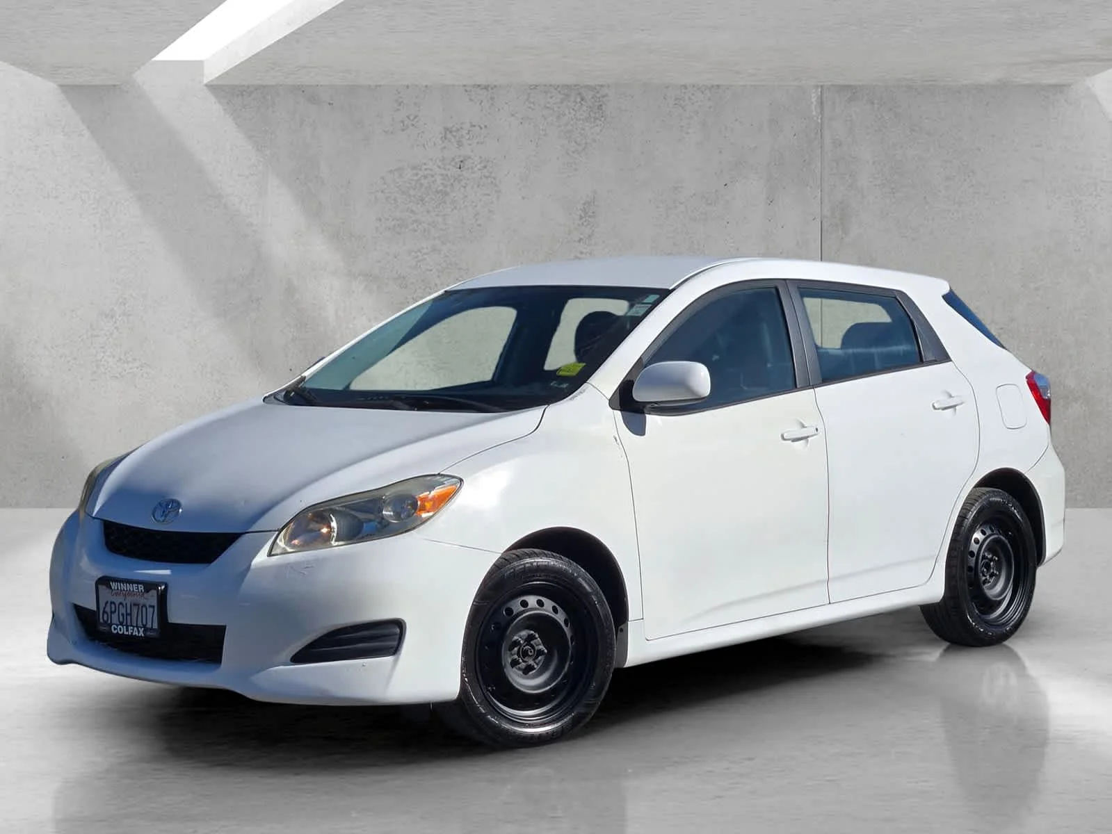 Used 2011  Toyota  image 8