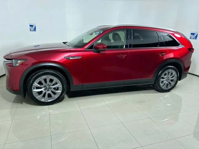 New 2026 SOULRED CRYSTAL Mazda Preferred image 4