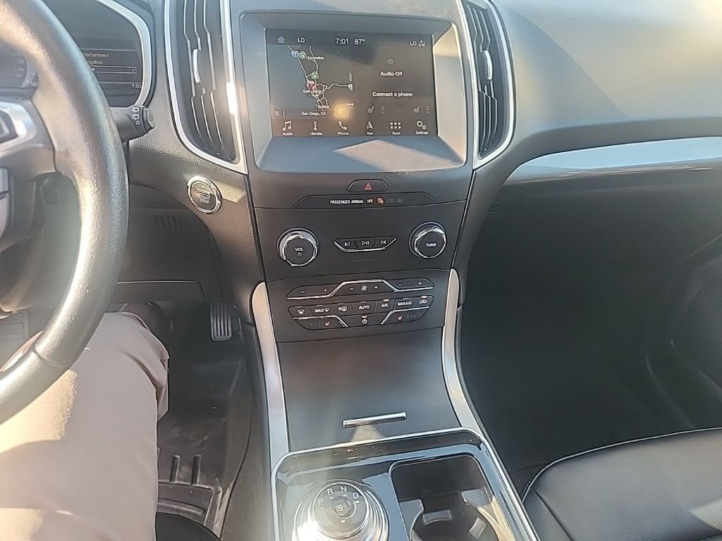 Used 2019 Red Ford SEL image 24