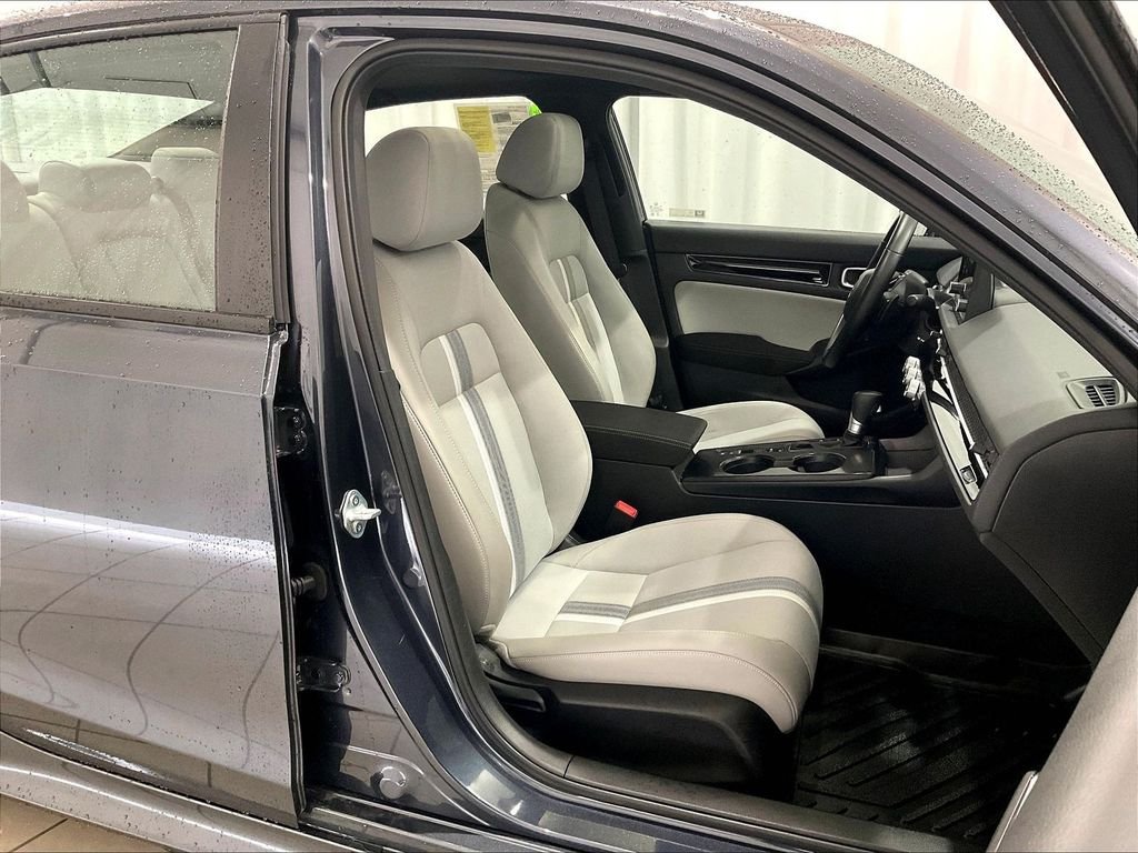 Used 2025 Gray Honda Sport image 11