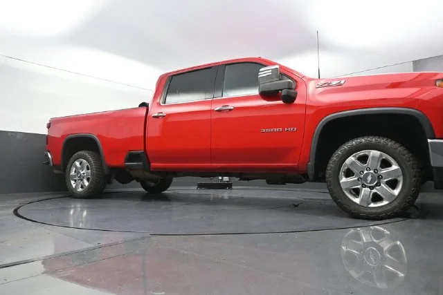 Used 2020 Red Chevrolet LTZ image 20