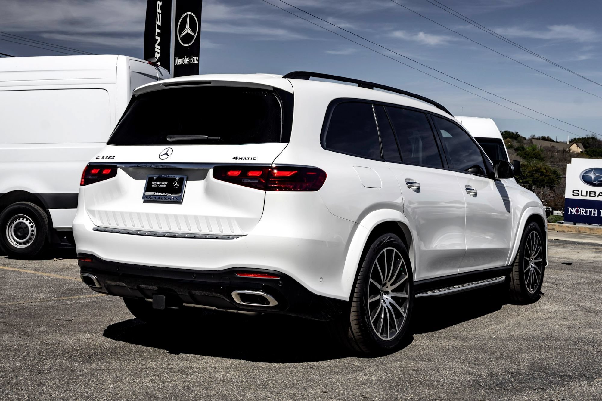 New 2026 Polar White Mercedes-Benz GLS 580 image 4