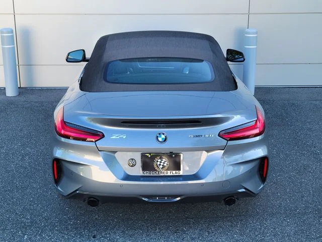 Used 2023 Skyscraper Gray Metallic BMW sDrive30i image 11