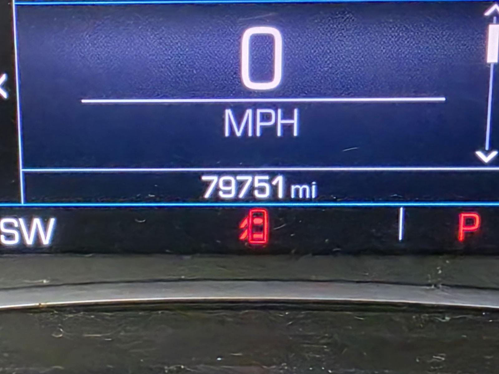 Used 2020 Smokey Quartz Metallic GMC SLE image 17