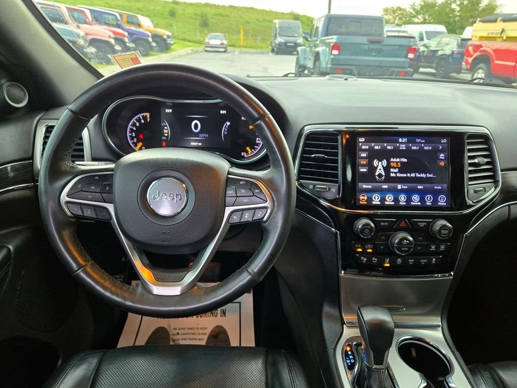 Used 2019 Black Jeep Limited image 17